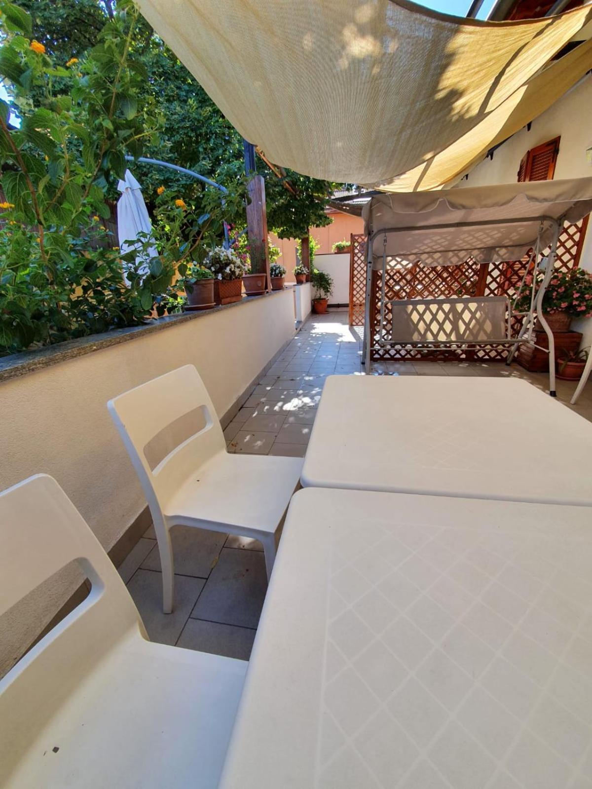 Bed and Breakfast Beb I Portici Cernobbio Exterior foto