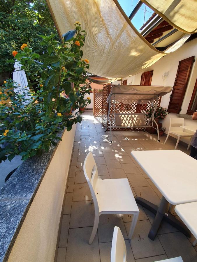 Bed and Breakfast Beb I Portici Cernobbio Exterior foto
