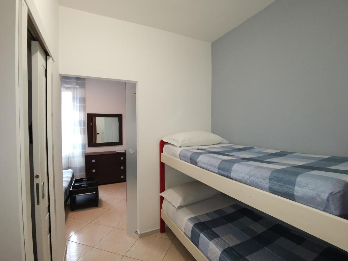 Bed and Breakfast Beb I Portici Cernobbio Exterior foto