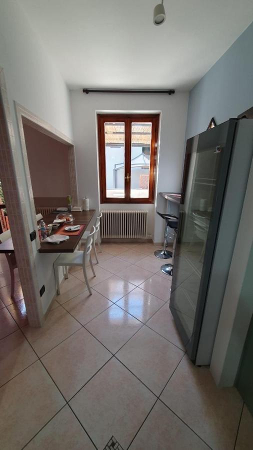 Bed and Breakfast Beb I Portici Cernobbio Exterior foto