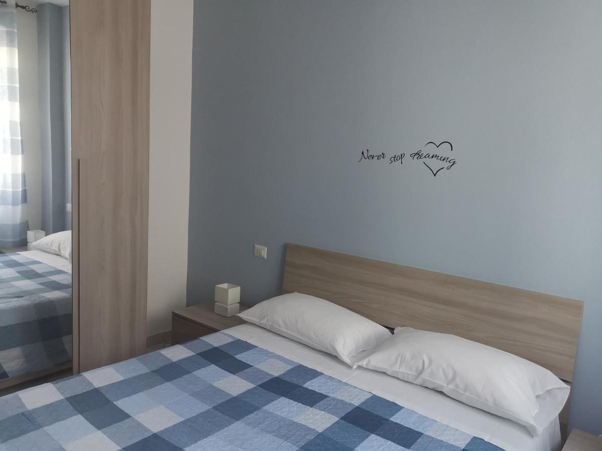 Bed and Breakfast Beb I Portici Cernobbio Exterior foto