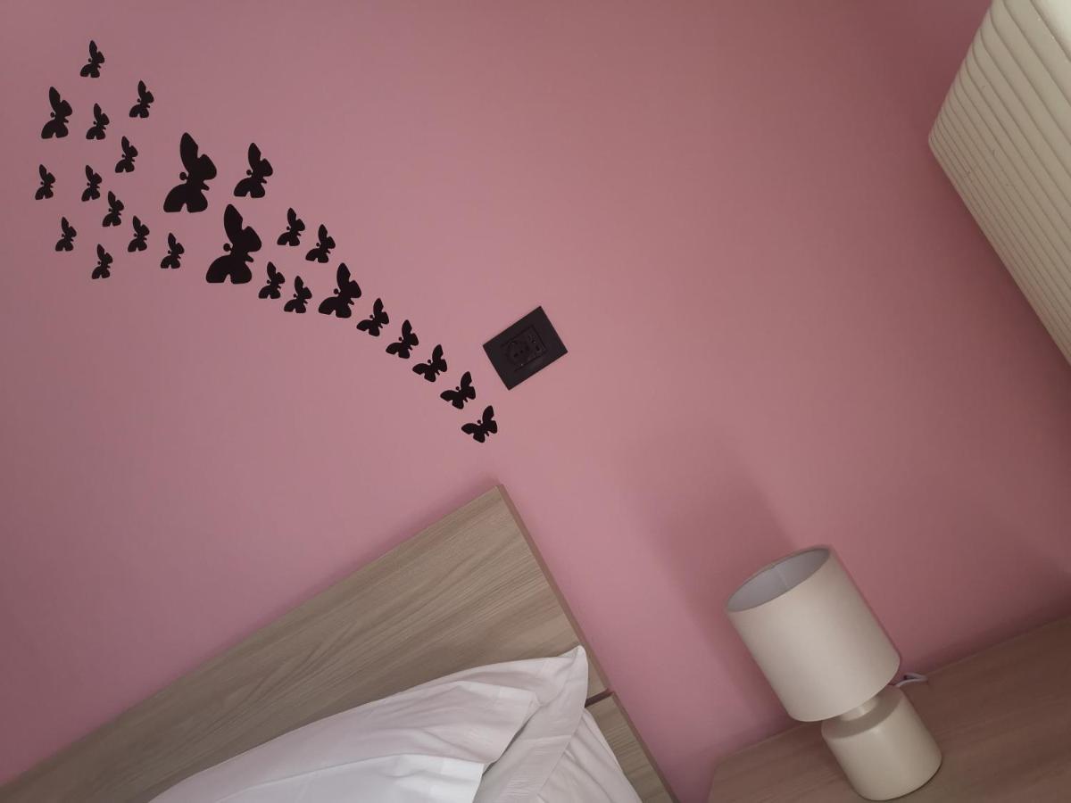 Bed and Breakfast Beb I Portici Cernobbio Exterior foto