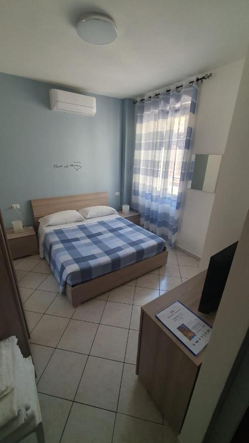 Bed and Breakfast Beb I Portici Cernobbio Exterior foto