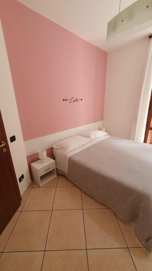 Bed and Breakfast Beb I Portici Cernobbio Exterior foto
