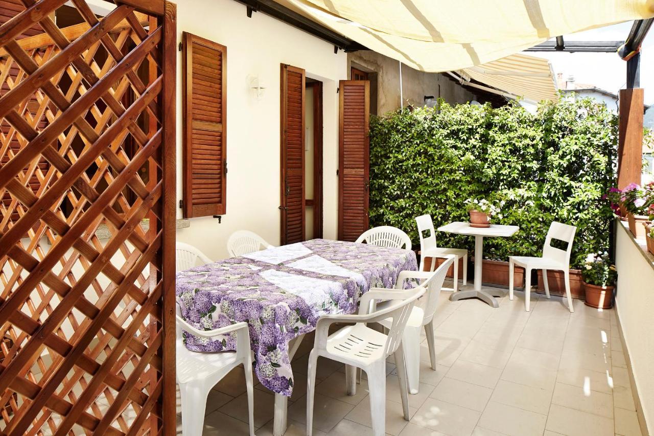 Bed and Breakfast Beb I Portici Cernobbio Exterior foto